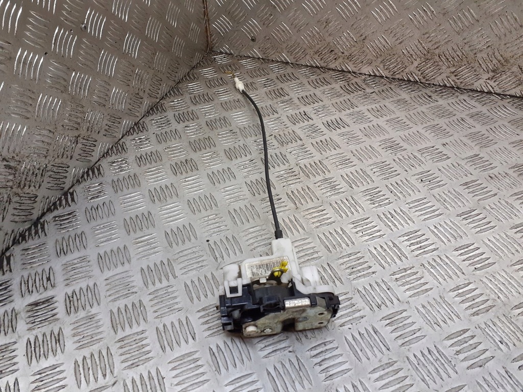 фото №1, Замок дверь левый задняя fiat panda ii 51826986