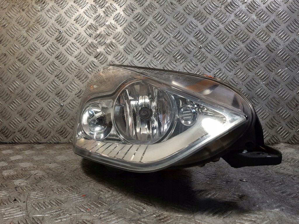 фото №1, Ford galaxy mk3 lift лампа права передня anglik