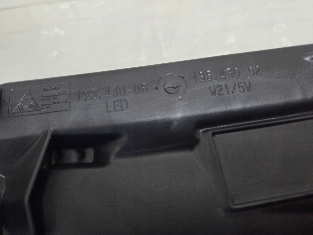 фото №9, Лампа права перед opel corsa e europa nowa orginał 39108223