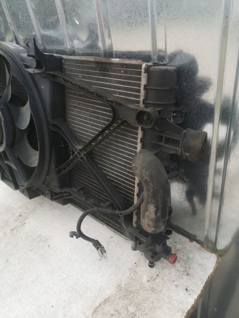 Радиатор воды вентилятор opel astra h 3 3 1.6 b Киев