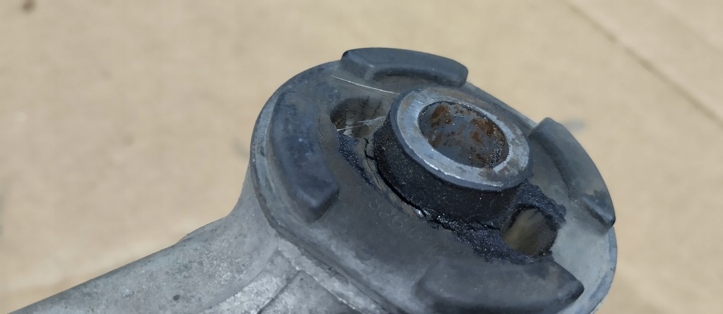 фото №7, Рычаг левый передний перед верхний maserati ghibli iii m157 06700041850