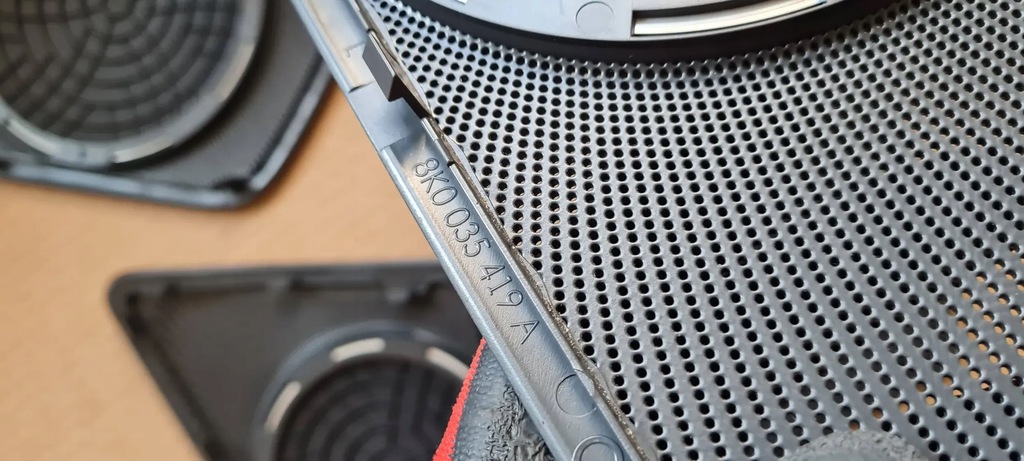 фото №5, A4 b8 s4 накладка двері перед задня bangolufsen комплект