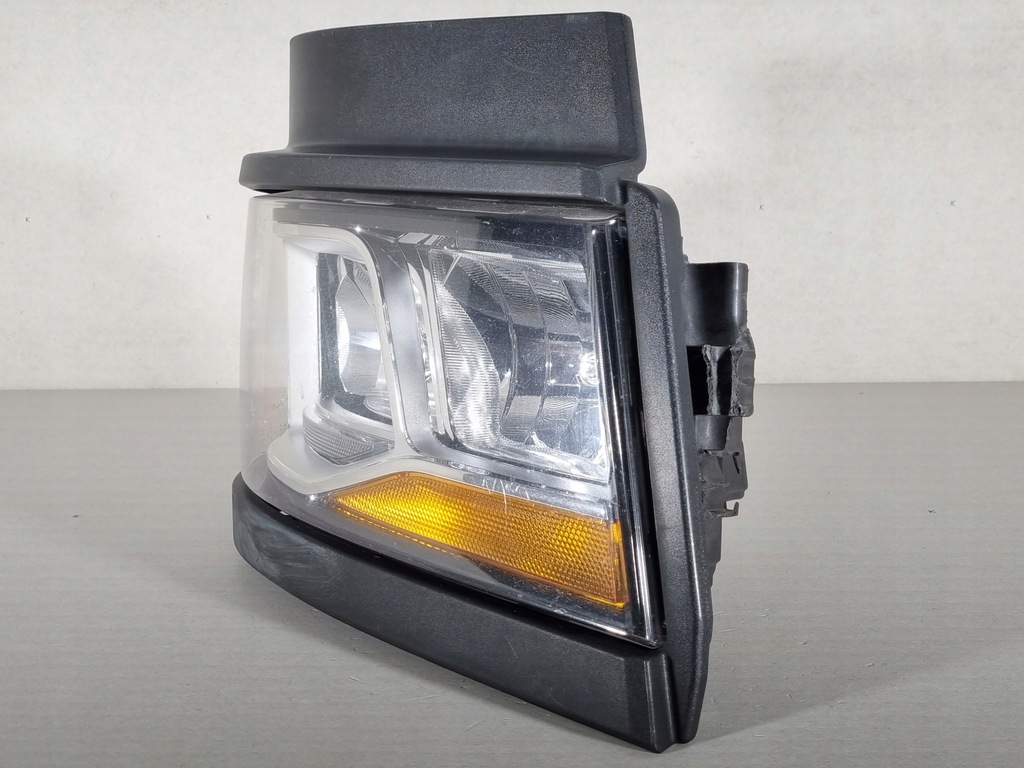 фото №4, Scania r s h7 led лампа права перед фара eu