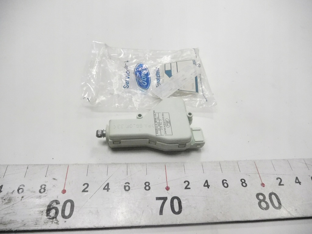 фото №8, Двигатель замка багажника ford mondeo оригинальный номер 1079921