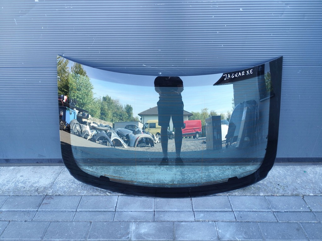 фото №1, Jaguar xe x760 - скло задня