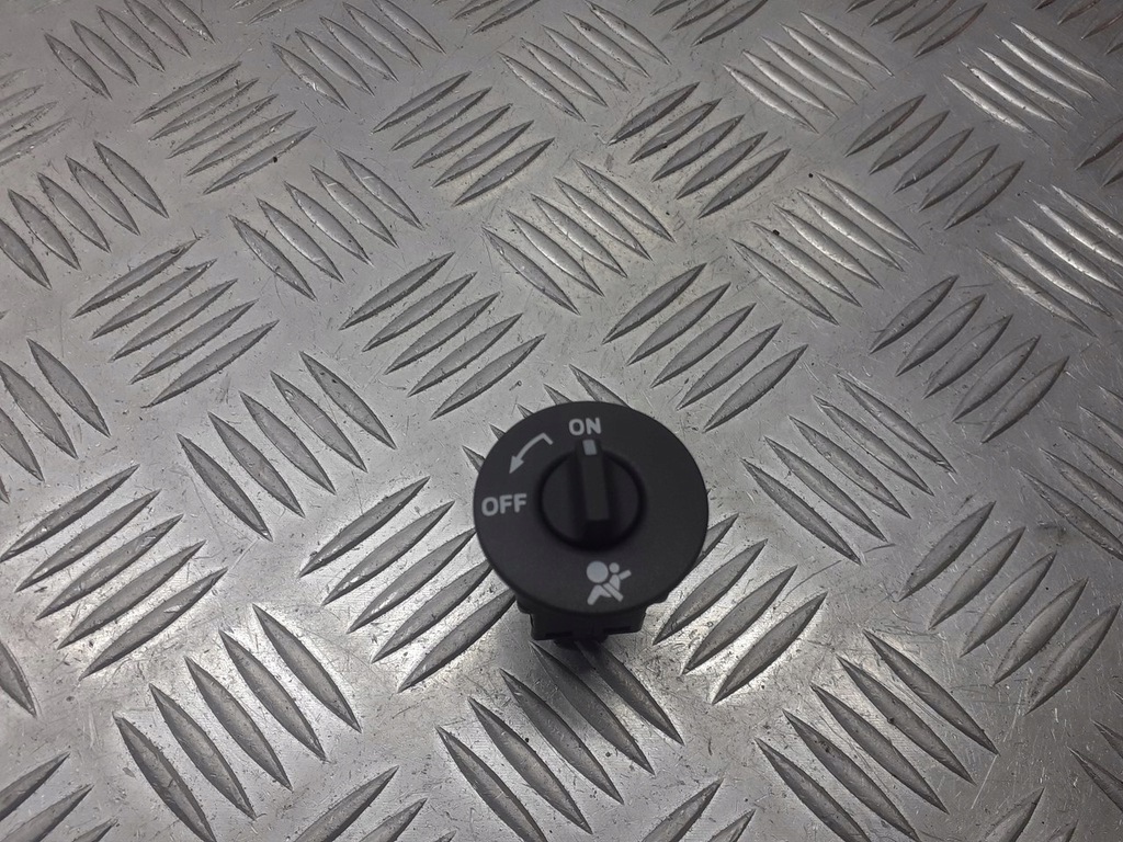 фото №1, Перемикач подушок renault scenic ii 8200169589