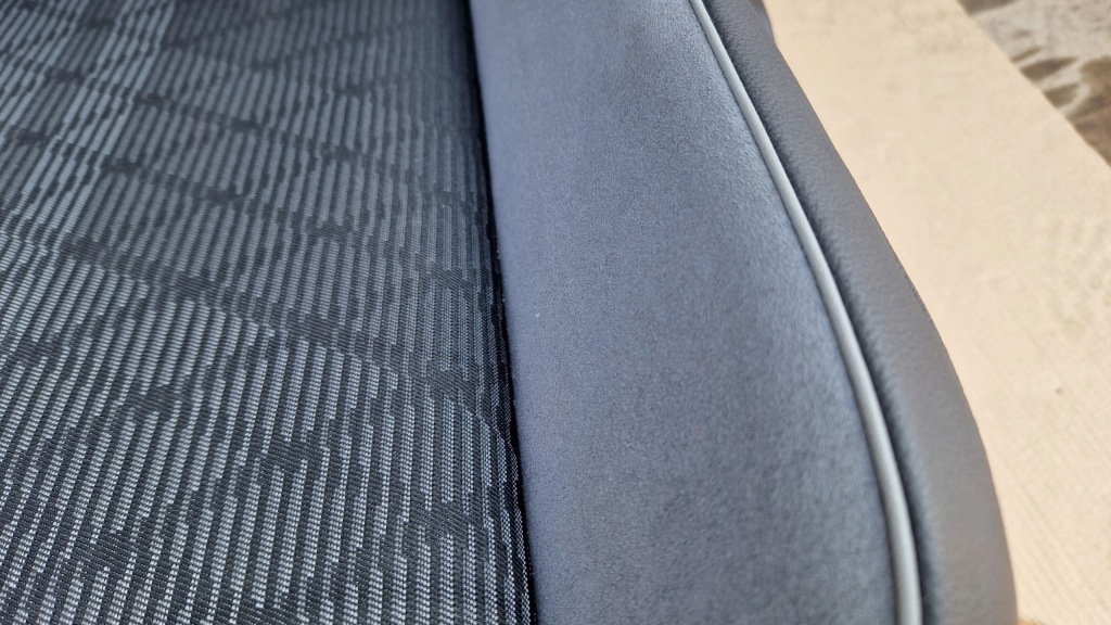 фото №4, Сиденья заднее сиденье обшивки tiguan r r-line 16-24 jak nowe оригинал kpl