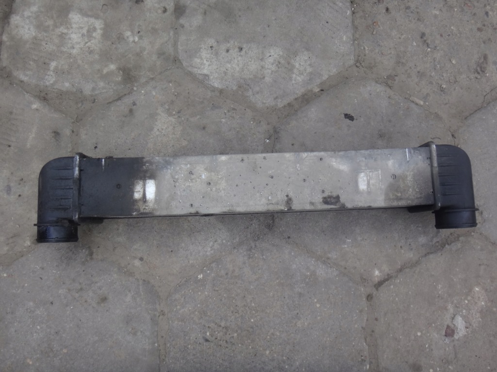 Радиатор интеркулер bmw e39 520 d 136 km рестайлинг с Разборки