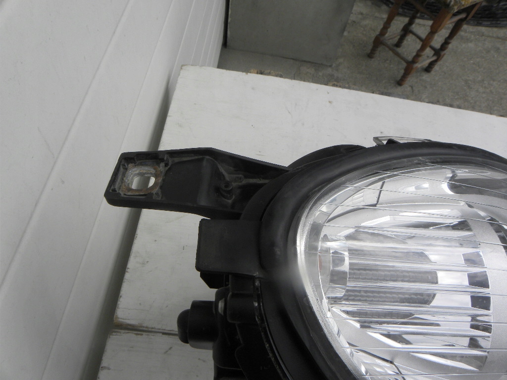 фото №5, Mercedes r klase w251 кронштейн перед правая bi-xsenon
