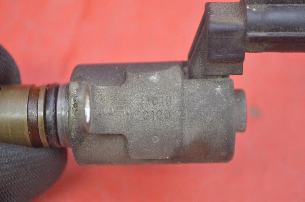 фото №8, Датчик faz розподільного валу 21010-0100 toyota yaris verso 1 i 1.3 vvti 86 km 99-03