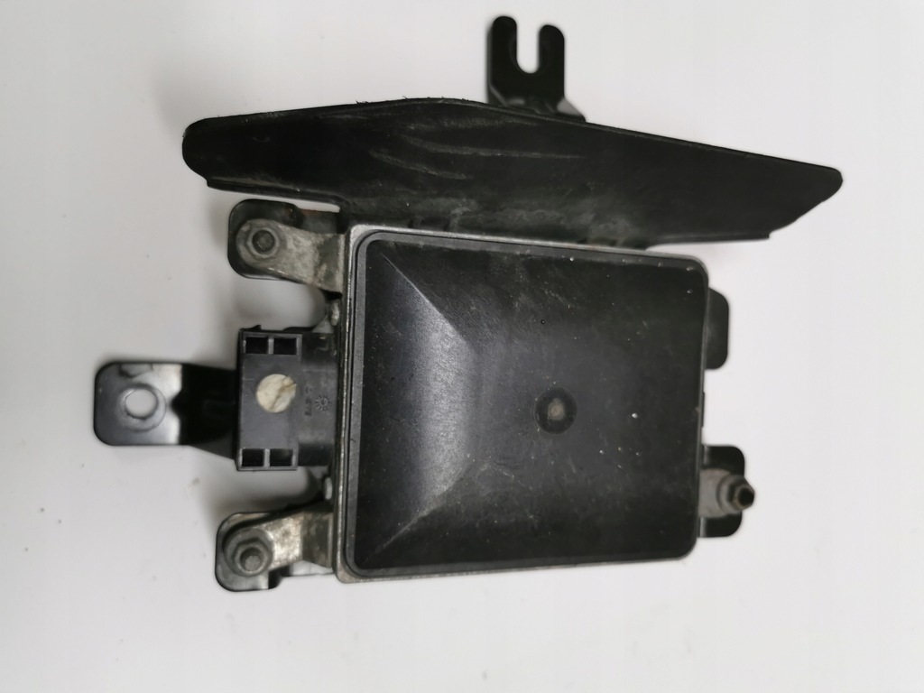 фото №1, Hyundai grand santa fe 2018 радар задній 95821b1000