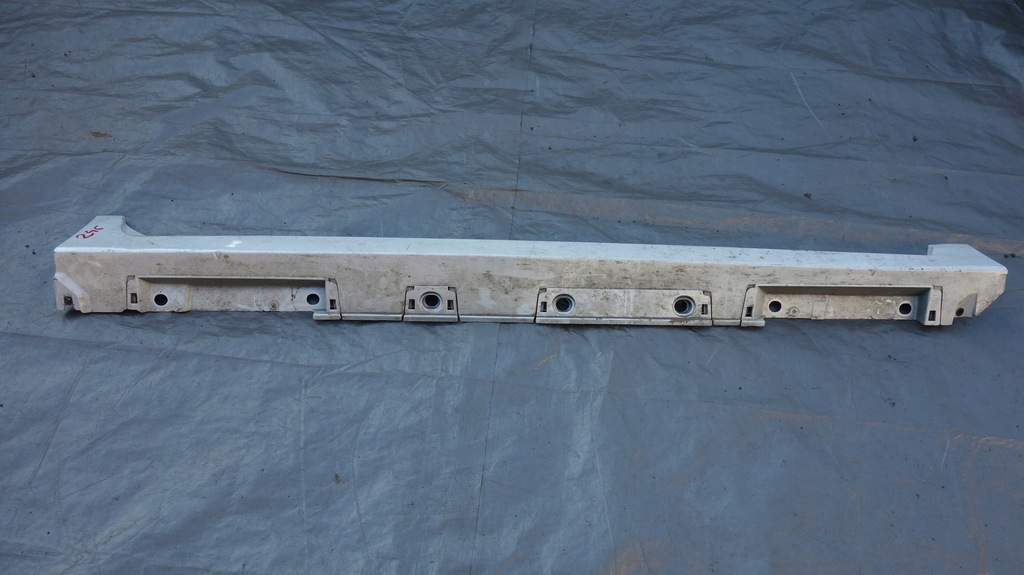 фото №1, Порог правый накладка молдинг порог lexus ct 11-