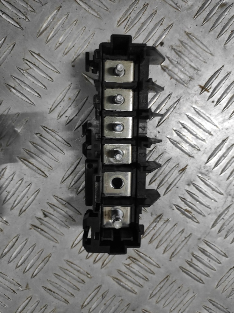 фото №1, Chevrolet camaro 2016 клема запобіжники