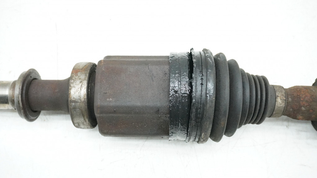 Привідний вал права перед довга ford kuga mk2 2.0 tdci автоматична коробка передач Доставка