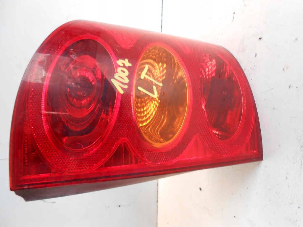 фото №1, Лампа левый задняя peugeot 1007 #