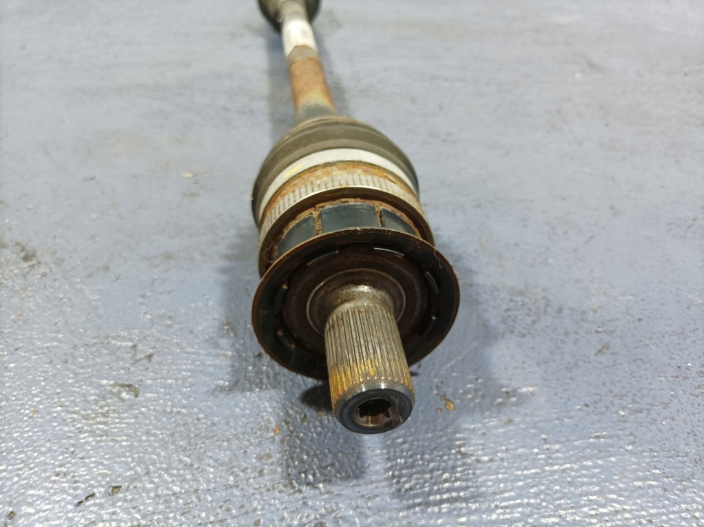 Volvo xc60 1 рестайлинг  2.4 d4 181km приводной вал правая задняя задняя 31325135-ac с Разборки