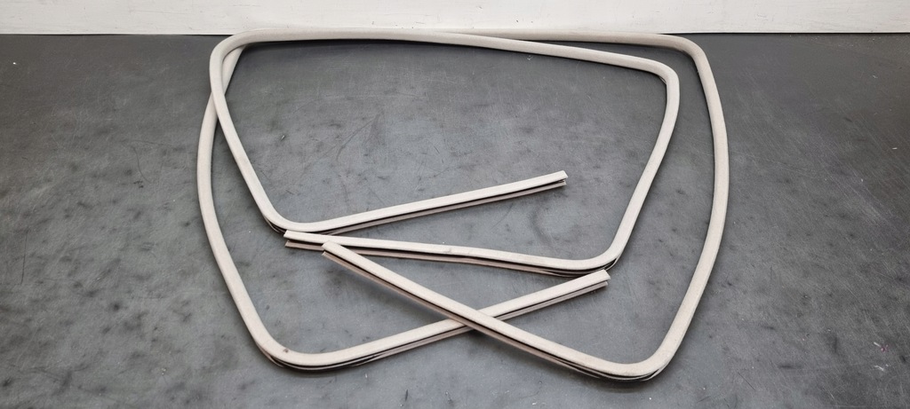 фото №1, Прокладка люк крыша solar крыша fiat croma ii