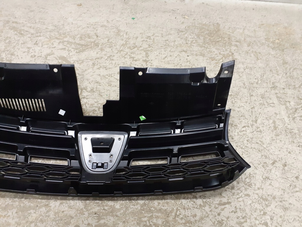 фото №6, Решётка радиатора решётка радиатора dacia logan sandero ii lift 2017-2020r 623107554r