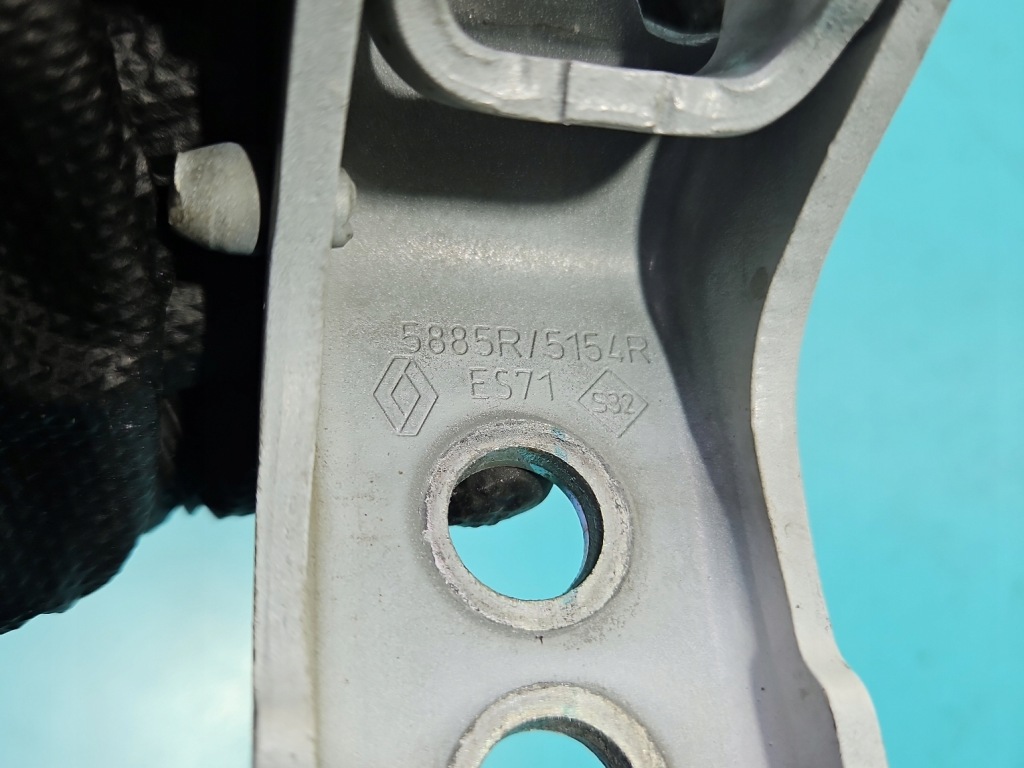 фото №5, Петля дверь перед правый renault kadjar белый dv369