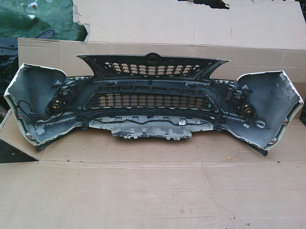 фото №7, Opel zafira c бампер перед y661 pdc