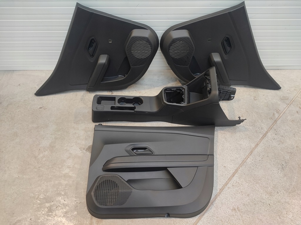 фото №8, Сидіння заднє сидіння обшивки dacia sandero iii