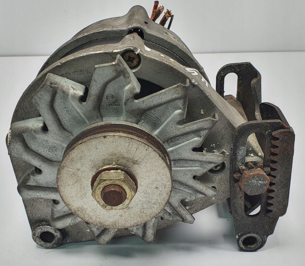 Купить Генератор mercedes w115 w114 w123 0986031400