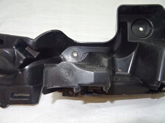 фото №7, Citroen c4 cactus левый направляющая бампера заднего задняя 9801687580