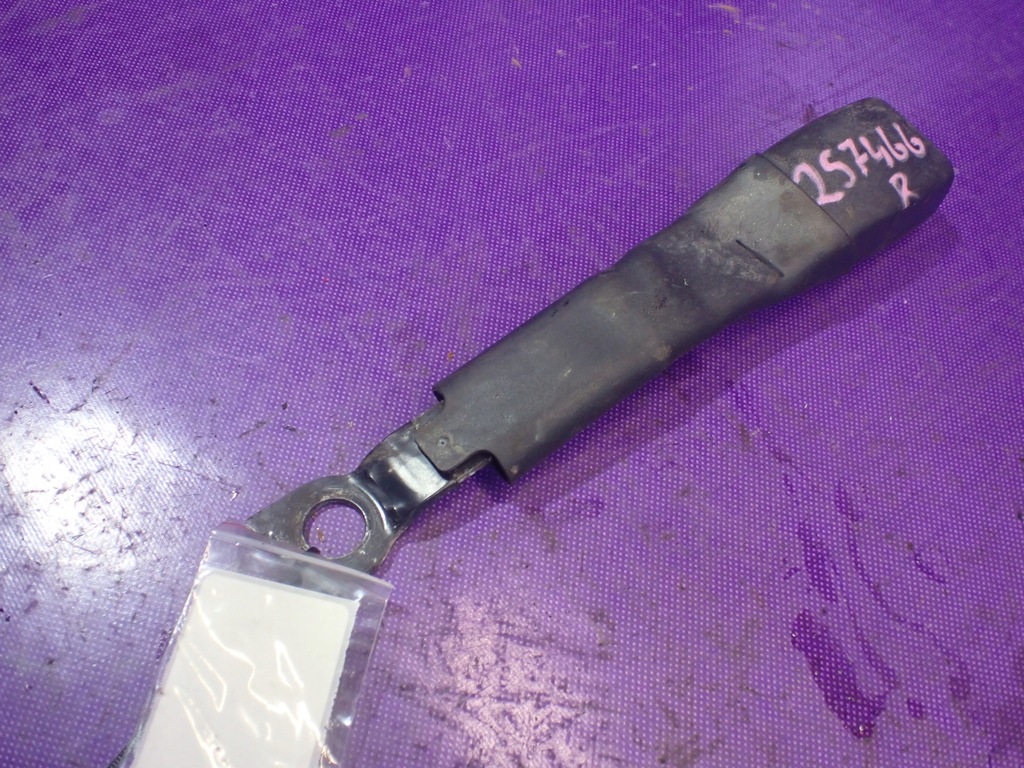 фото №1, Citroen c1 fl 08- клипса поперечина правый перед k750704