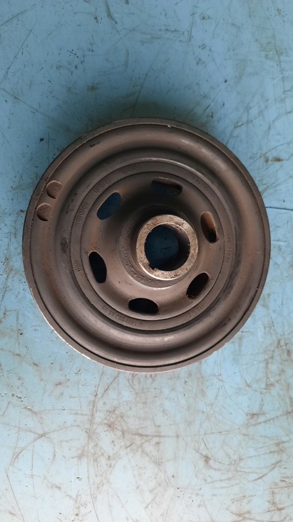 фото №1, Шкив a6110300508 mercedes vito w638 2.2 cdi