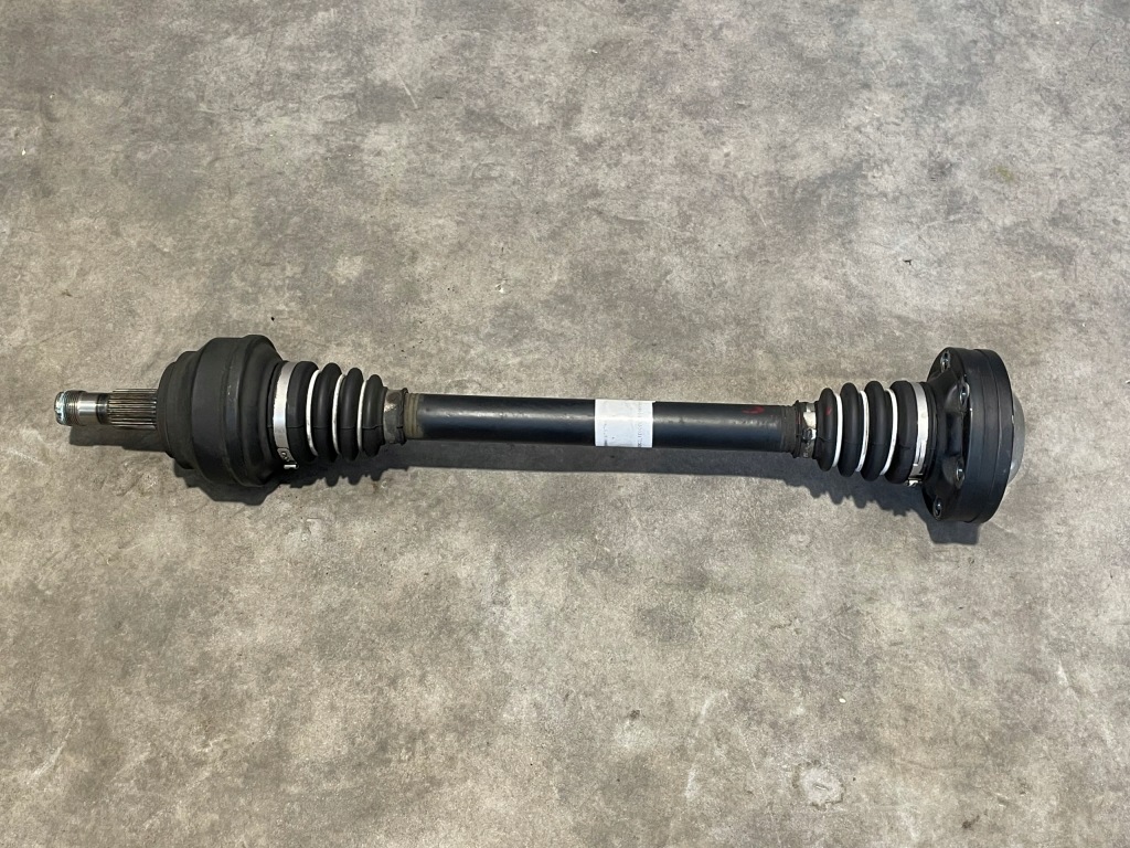 Купить Приводной вал półośka mercedes amg gt w190 a190 a1903504801