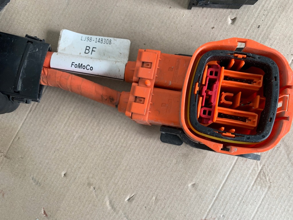 фото №15, Ford mustang mach-e 75.7 kwh шланг роз'єм port заряджання europa оригінал