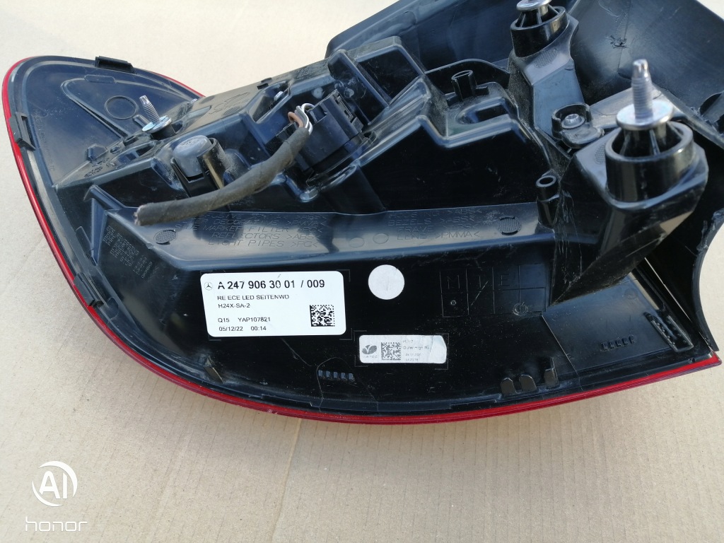 фото №15, Лампа задняя правая led a2479063001 mercedes gla w247 22r