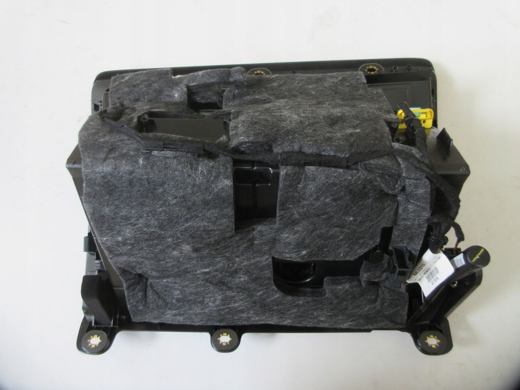 фото №8, Audi q3 бардачок пассажира панели 8u1857035k