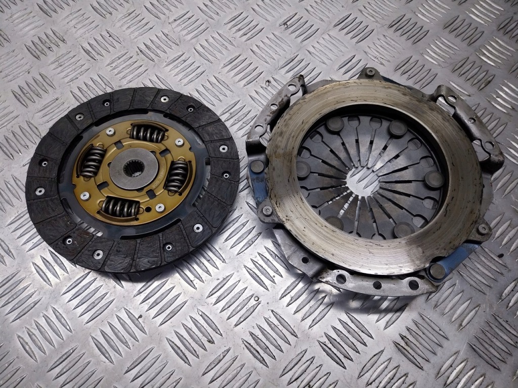 Притиск зчеплення з диск fiat punto ii 1.2 Ціна