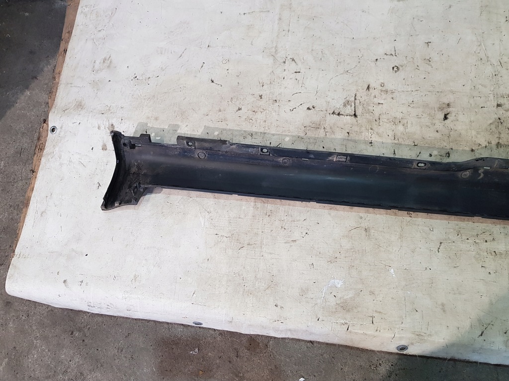 фото №7, Молдинг накладка порог левая audi a6 s6 c5 4.2 v8 eur lz5k