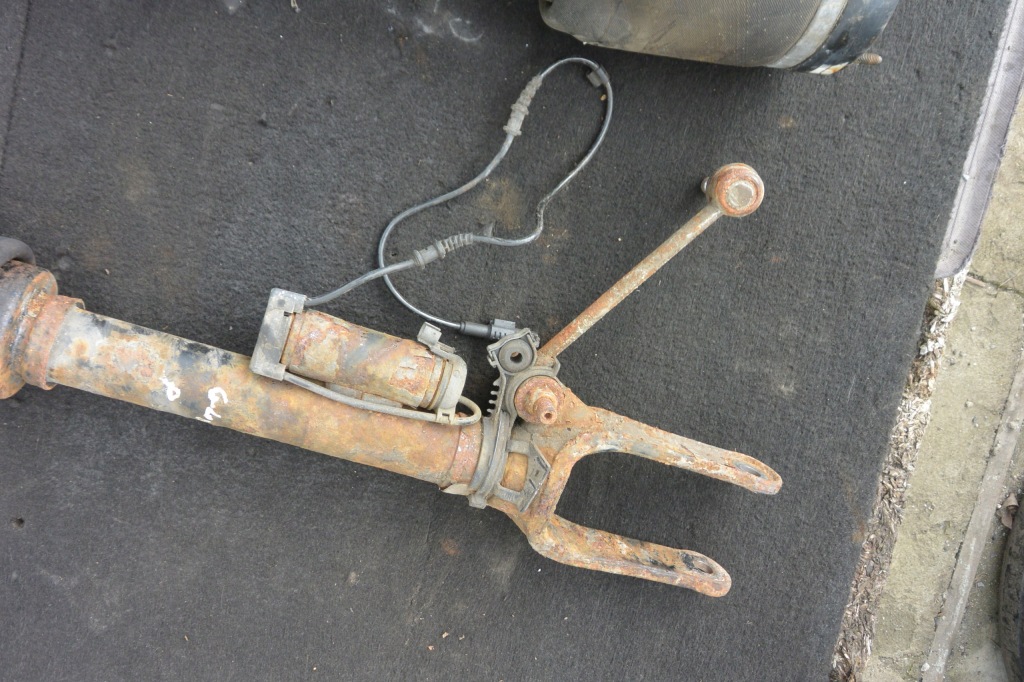 Mercedes ml gl 164 амортизатор лівий правий перед Київ