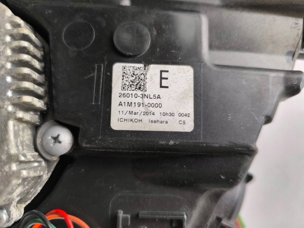 фото №16, Nissan leaf i ze0 2010-2017 лампа права full led - europa