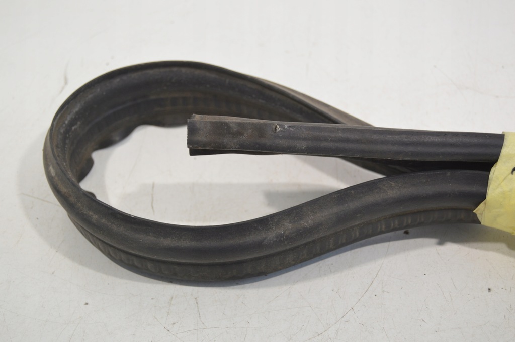 фото №2, Прокладка перегородка капот mercedes r129 sl