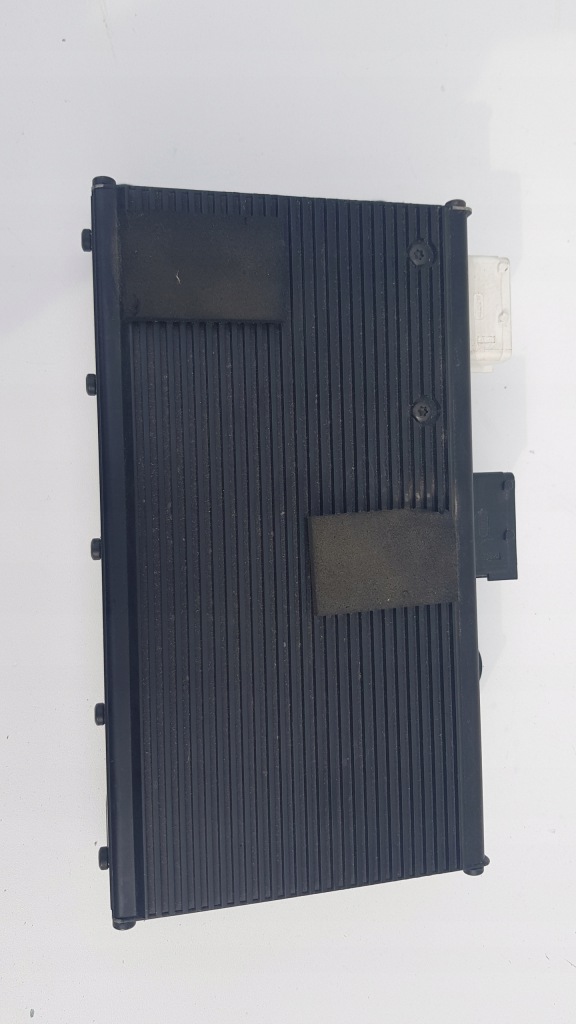 фото №2, Підсилювач радіо jbl peugeot 607 eu