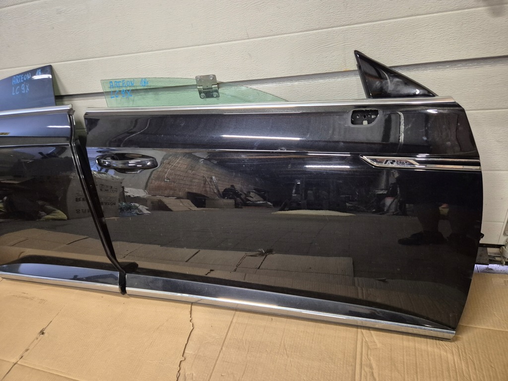 фото №3, Дверь задние правое vw arteon 18 rok цвет lc9x оригинал