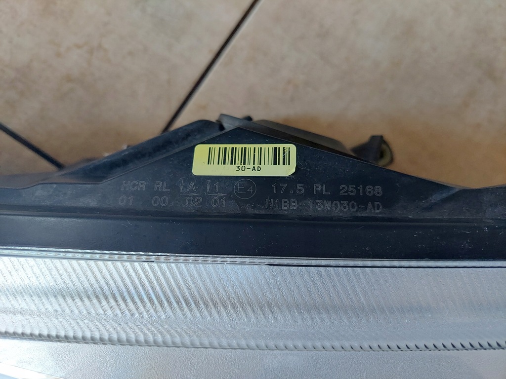 фото №10, Лампа - ліва - звичайна - ford fiesta mk8