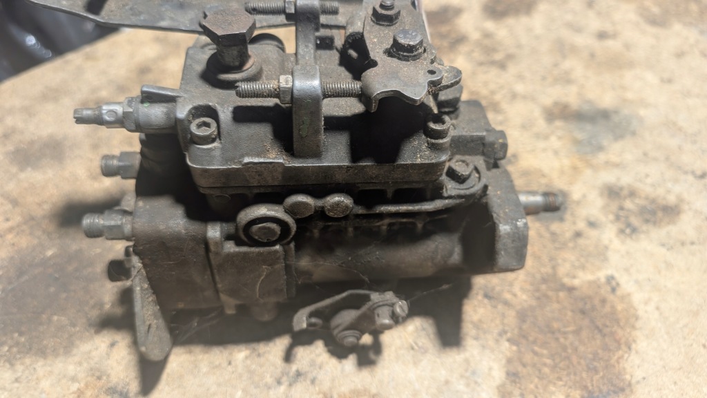 фото №1, Насос упорскування fiat uno bosch 0460484006
