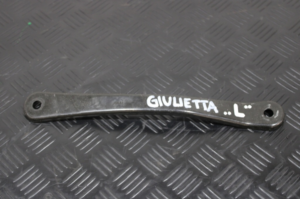 Купить Кронштейн кронштейн кронштейны  бампера левое  alfa romeo giulietta рестайлинг