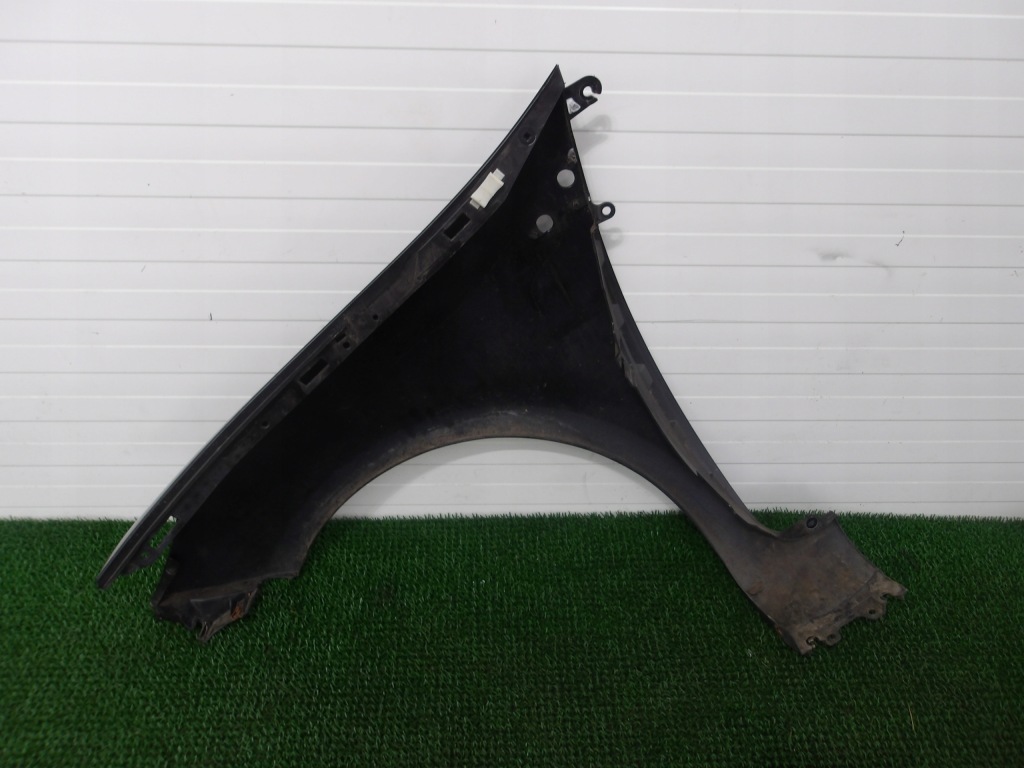 Clio 3 05- крыло  передний правый  цвет nv676 ширина 185 в Украине