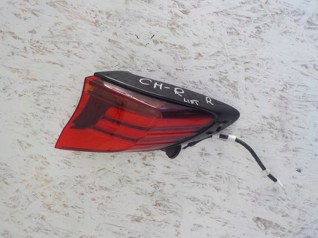 фото №1, Лампа права задня задня toyota c-hr lift