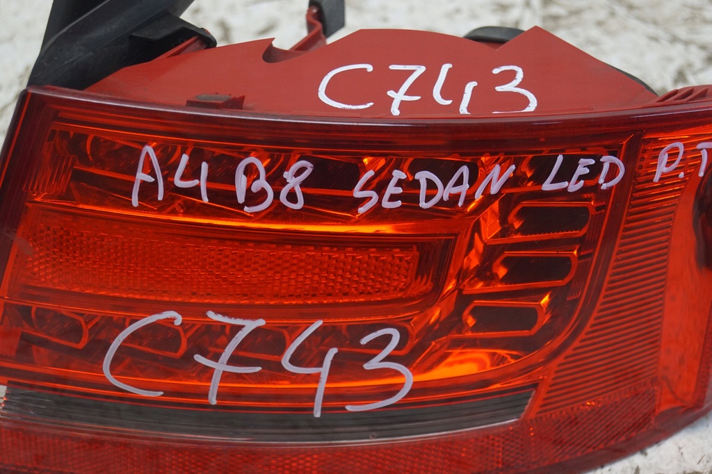 фото №6, Audi a4 b8 led лампа правая задняя sedan