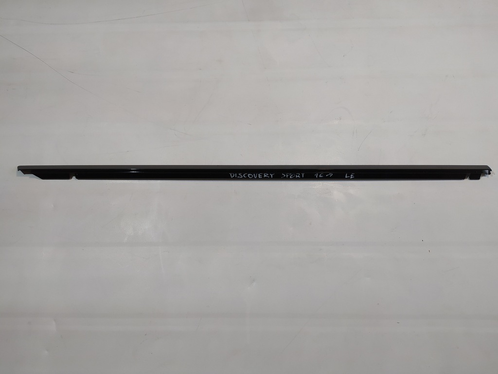 фото №1, Молдинг рамка дверь левая - land rover discovery sport 15-