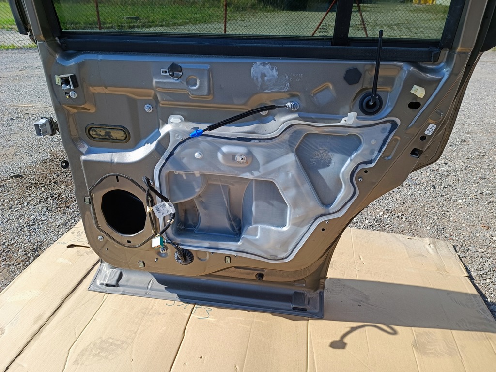 фото №8, Дверь задняя задние правое полный ford flex