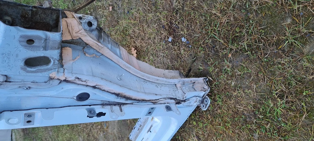 фото №6, Q3 83a блок двигателя обшивка порог порог правый правое ls9r