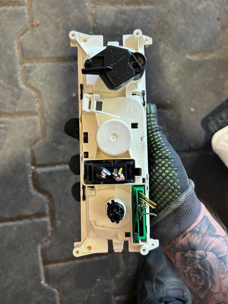 фото №3, Mini cooper r50 панель обдув 1502214